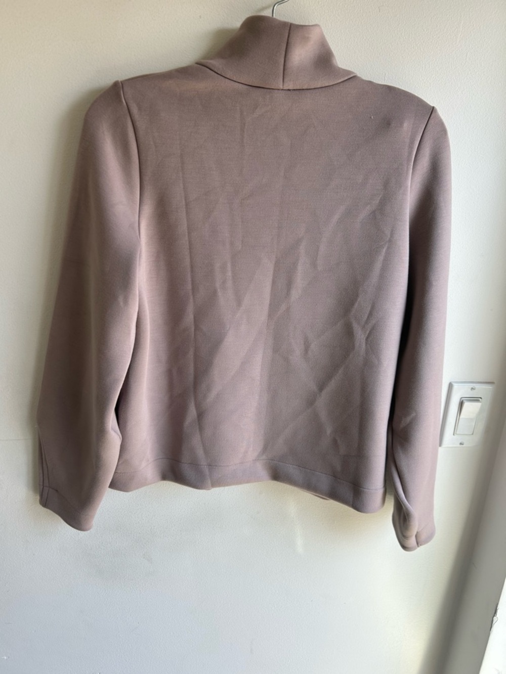 Spanx AirEssentials Luxe Top, long sleeve. Size small. Great condition - Picture 5 of 5